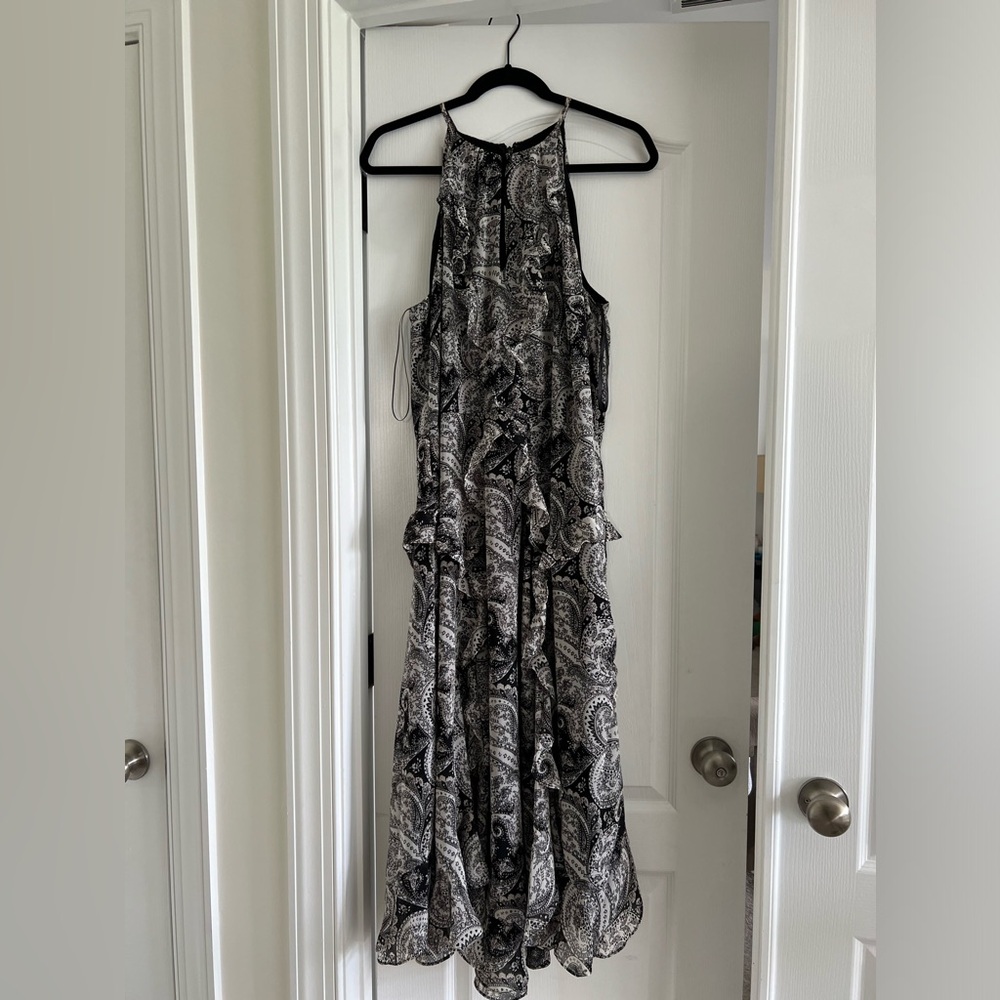 WHBM sleeveless ruffled dress